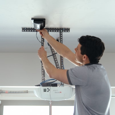 San Bernardino vivint garage door control